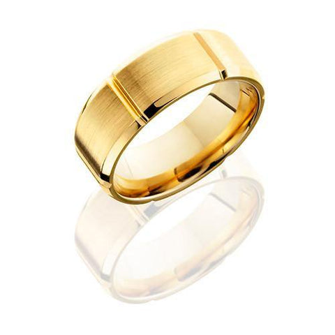 Lashbrook 14K Yellow Gold With Beveled Edges Wedding Band - 5thavenuedesigns